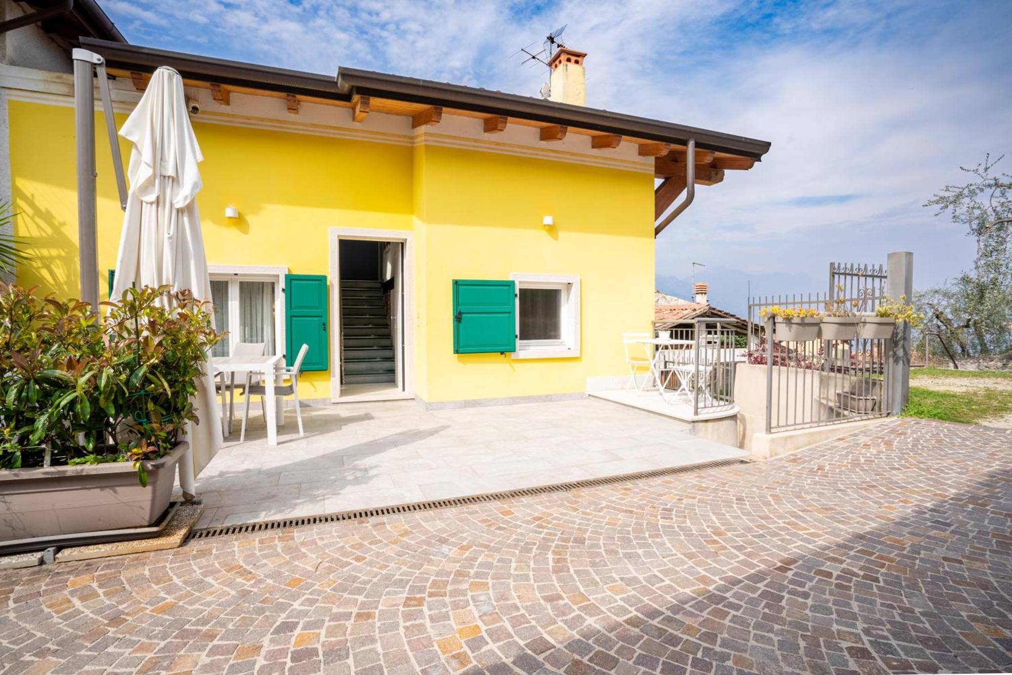 Sunrise Beth's House Apartment Brenzone sul Garda